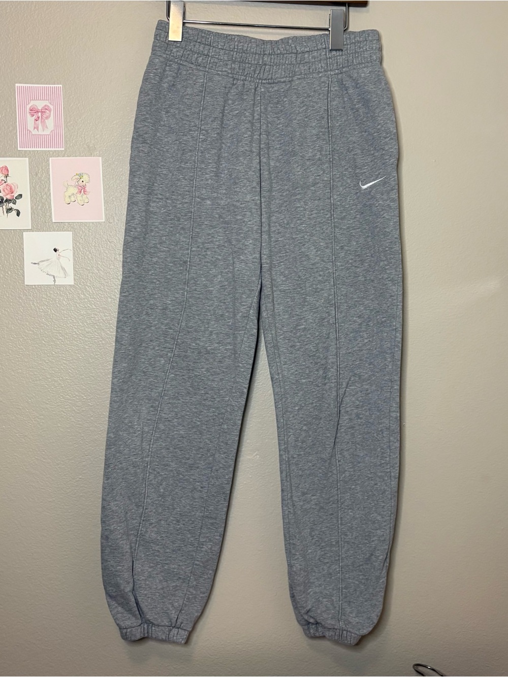 Women’s grey Nike jogger sweatpants full length cotton oversized XS